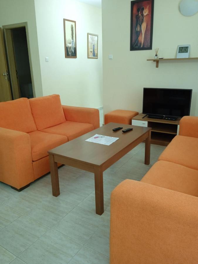 Big Comfortable Apartment With 2 Bedrooms Pollo Resort Pantai Sunny Bagian luar foto